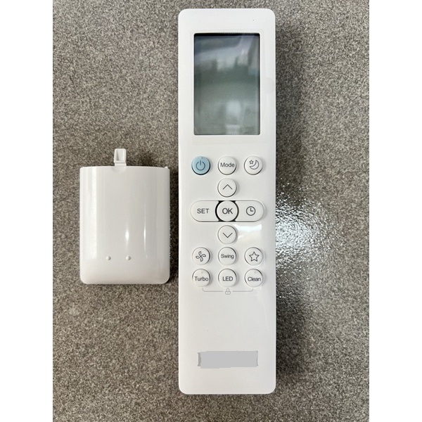 Điều khiển điều hòa funiki nút xanh và hình mặt trăng loại mới dành cho gia đình