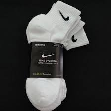 tất nike cổ thấp cực dễ phối đồ cho tất cả các mẫu giày