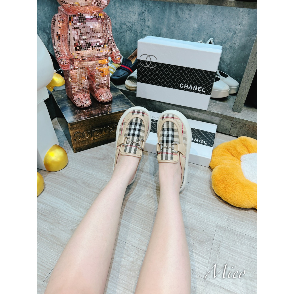 SỤC ĐÍNH ĐÁ BBR LÓT DA
