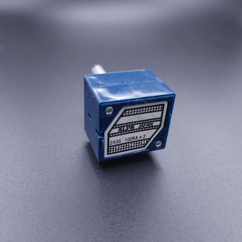 Volume Nhật ALPS 20K, 50K, 100K chiết áp âm thanh đôi 2 kênh 6 chân