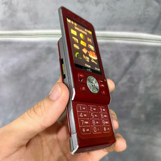 Sony Ericsson W910