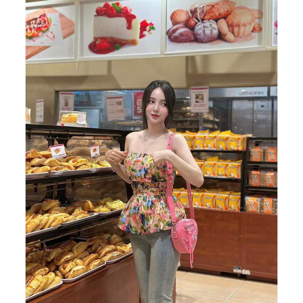 Áo thô quây hoa phồng ôm eo mới