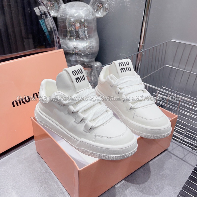 Giày thể thao MIUMIU trắng 2023