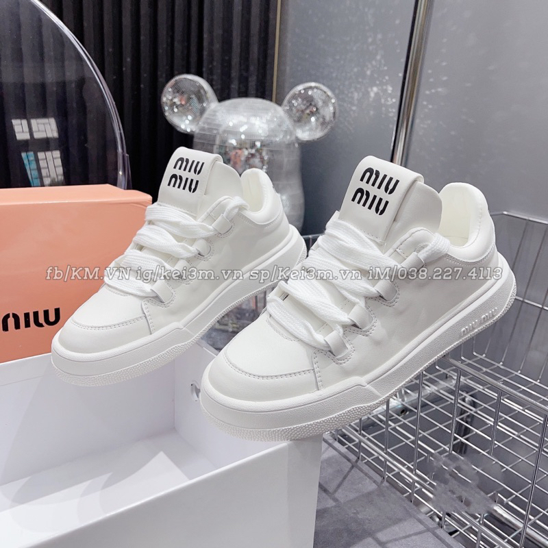 Giày thể thao MIUMIU trắng 2023