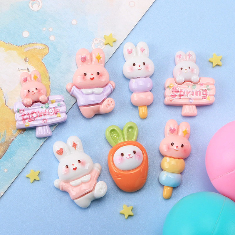 Charm 3D nổi mẫu Thỏ và Cà rốt trang trí ốp lưng , bình nước , diy