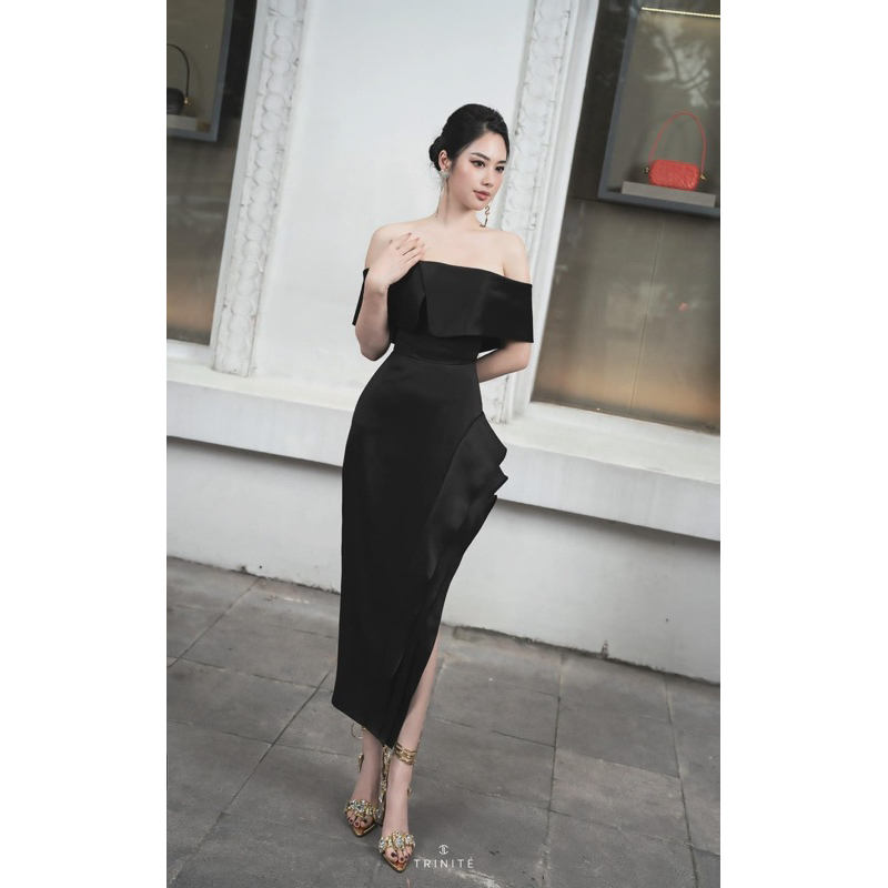 Đầm body tiệc bẹt vai đen
