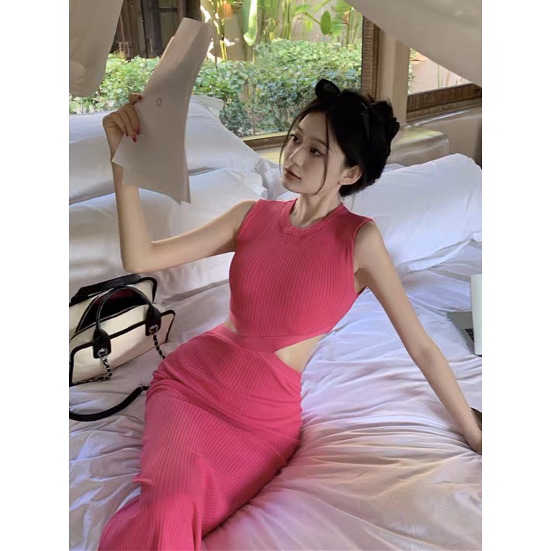 Đầm len body đen hồng cut eo Đầm Dệt Kim Sát Nách Hở Eo Thời Trang Mùa Hè Quyến Rũ Cho Nữ Đầm Hai Dây Ôm Dáng Gợi Cảm