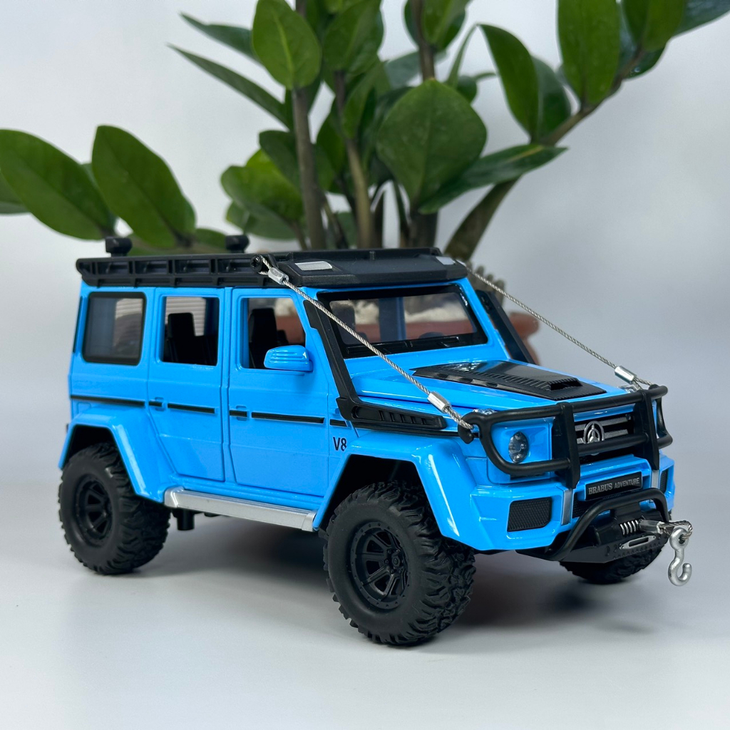 Mô hình xe Mercedes Brabus G550 4x4 tỷ lệ 1:24 bằng kim loại
