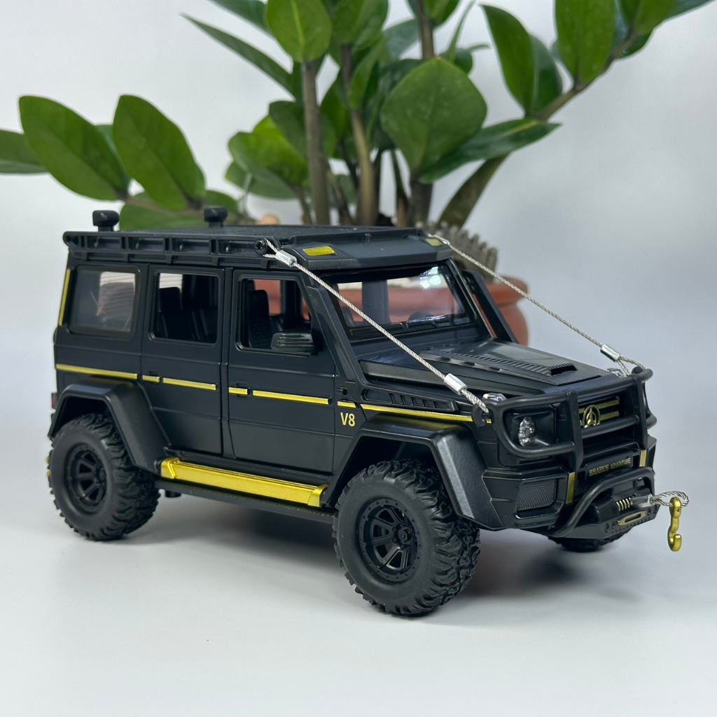Mô hình xe Mercedes Brabus G550 4x4 tỷ lệ 1:24 bằng kim loại