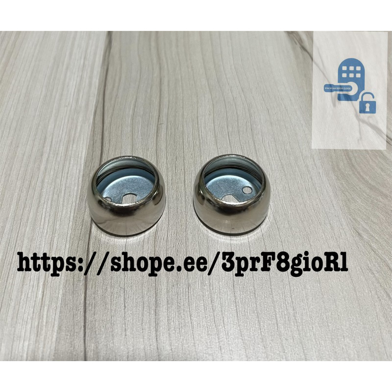 2 cái Chén sắt bắt cây ống tròn vào tường hoặc vào tủ