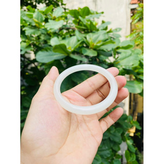 Vòng tay bạch ngọc