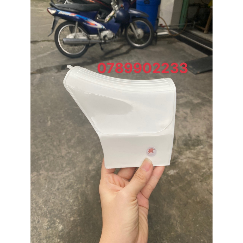 MIẾNG NHỰA NỐI BỬNG XE MAX 3 ( TRUNG QUỐC )