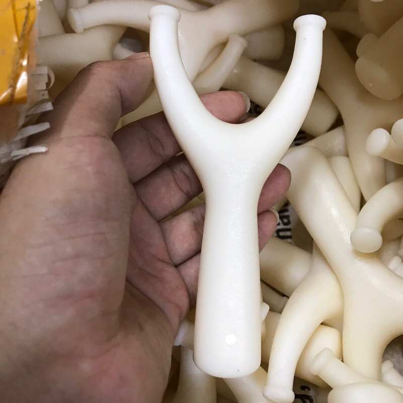 Ná nhựa Y siêu bền