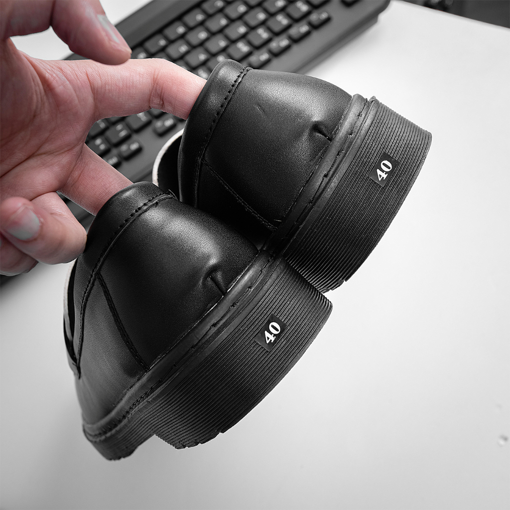 Giày Lười Nam AROTI Form Loafer Chất Da Đẹp Cao Cấp,Đế Khâu giúp tăng 3 cm Dáng Mọi Lịch Lãm Màu Đen - Đủ size  G608-Đen