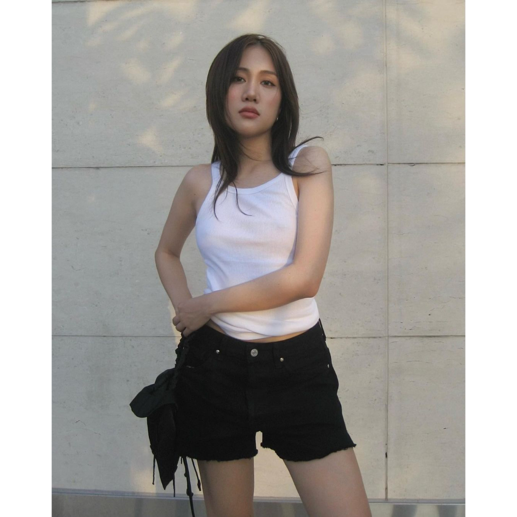 TheBlueTshirt - Quần Shorts Jeans Lưng Cao Nữ Màu Đen - The Shorts You’ve Been Waiting For-Fine Black