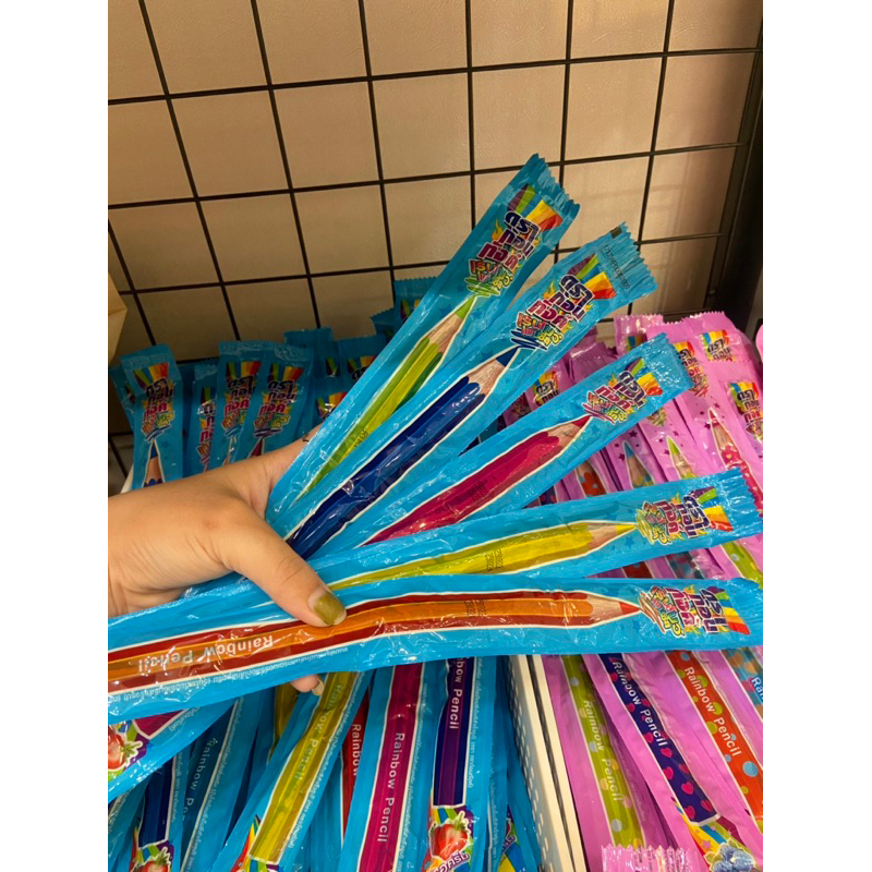 Kẹo bút chì dâu/ phúc bồn tử cầu vồng Thái