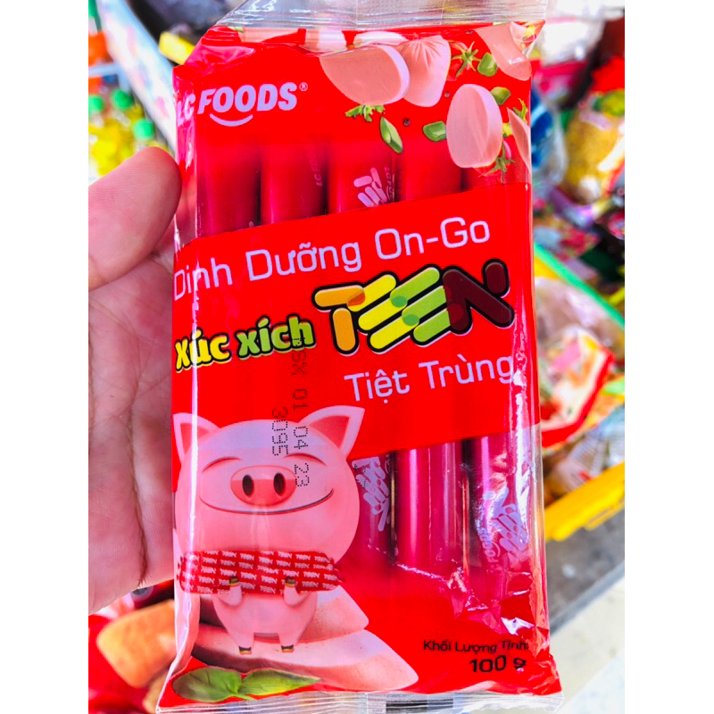 Xúc xích gói lớn 5+1, gói nhỏ 90g