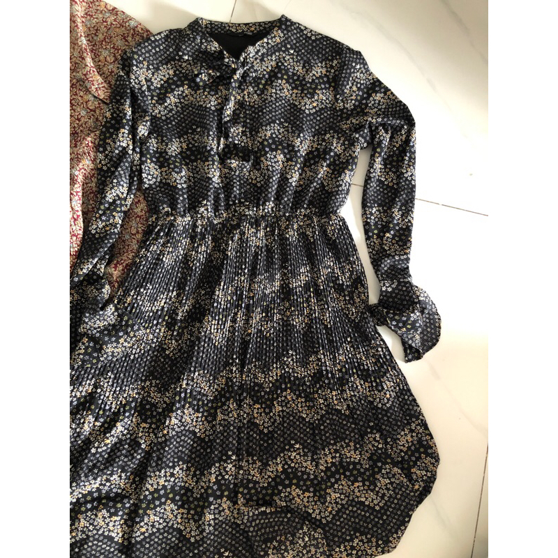 Đầm voan hoa trên live