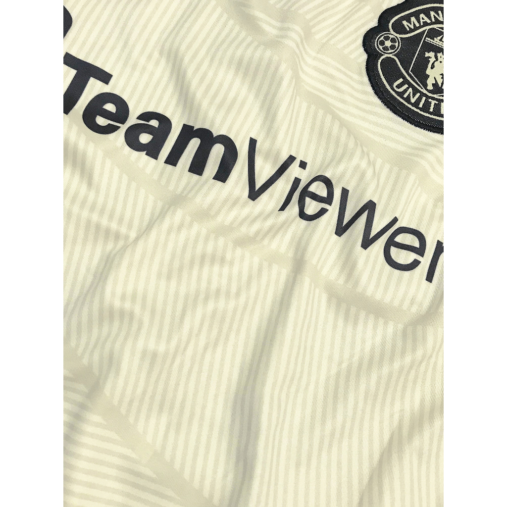 Đồ Bóng Đá MU VÀNG NHẠT bản Fan Editions 2023