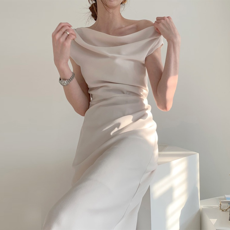 Đầm chic dự tiệc dáng suông dài cổ thuyền nữ tính sang trọng hai màu đen mơ Hàn Quốc