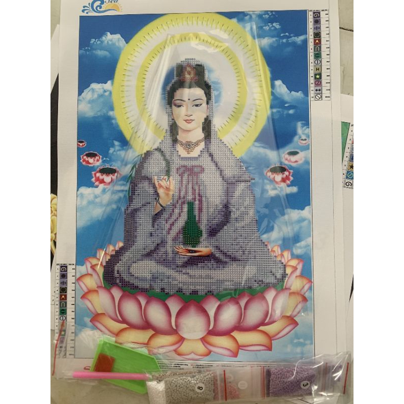 tranh đính đá quan âm 35x50