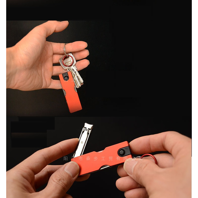 Bấm móng tay đa năng treo móc khóa có đèn pin