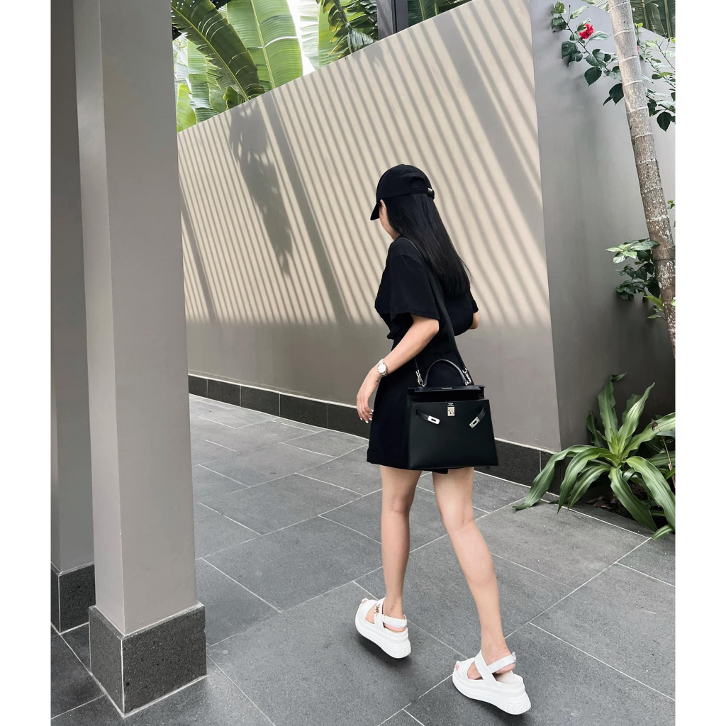 Jum Cổ Vest Bassic J01