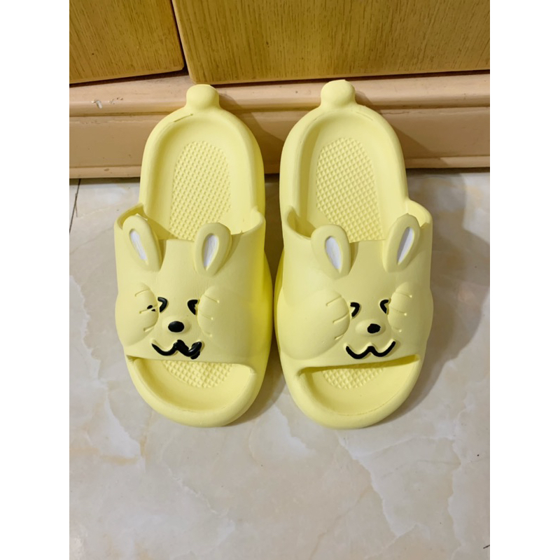 Dép bánh mì hình thỏ ngộ nghĩnh siêu yêu cho bé