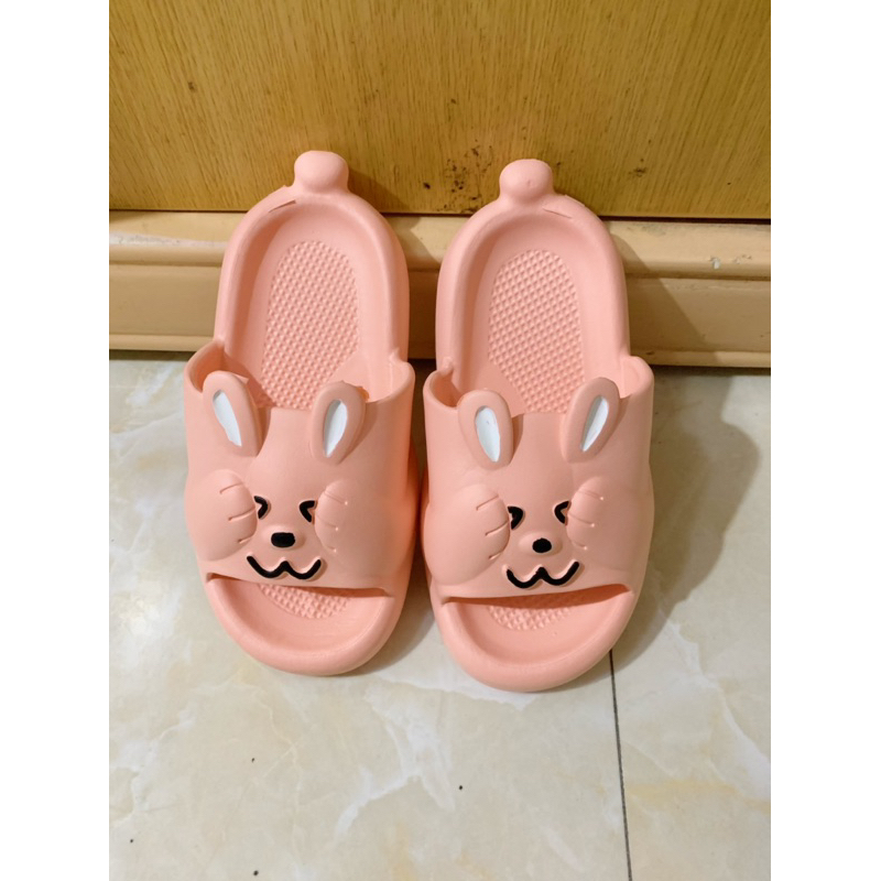 Dép bánh mì hình thỏ ngộ nghĩnh siêu yêu cho bé