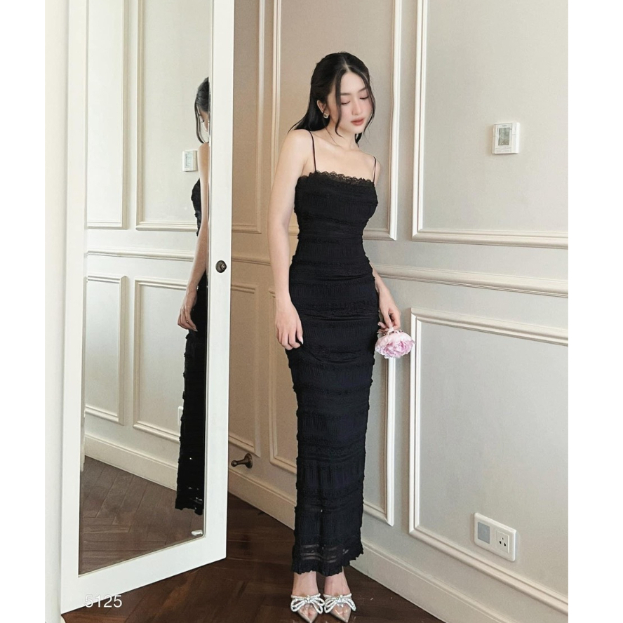 Đầm 2 dây ôm body ánh kim tuyến xám Rossy Fashion - SR160