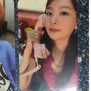 Ảnh thẻ Red Velvet Aespa