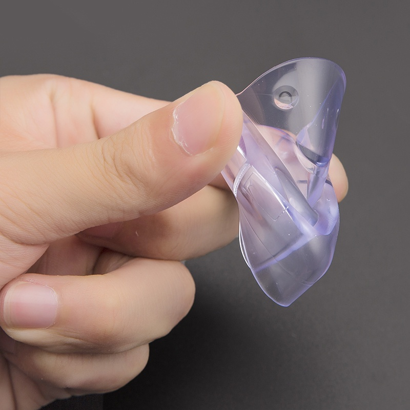 Miếng bịt góc cạnh bàn bằng silicon hình mặt cười an toàn cho bé