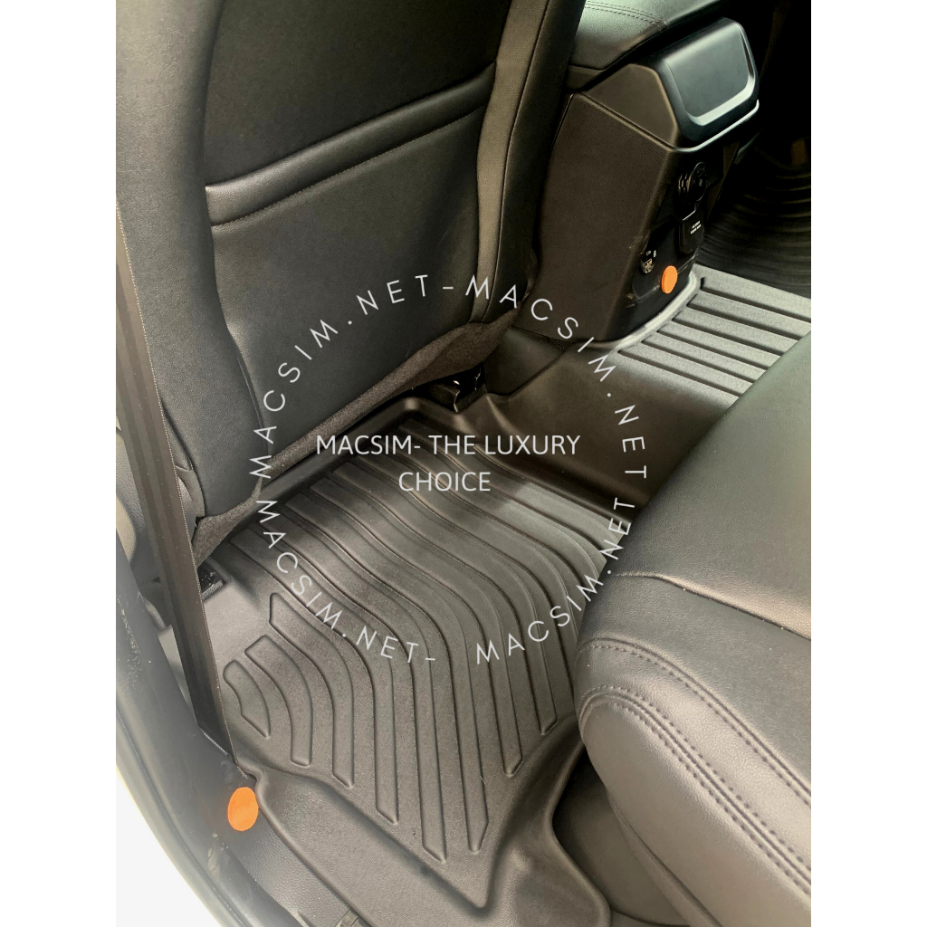 Thảm lót sàn xe ô tô Ford Everest 2022+  Nhãn hiệu Macsim hàng loại 2