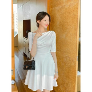 Đầm xòe cổ thuyền phong cách Hàn