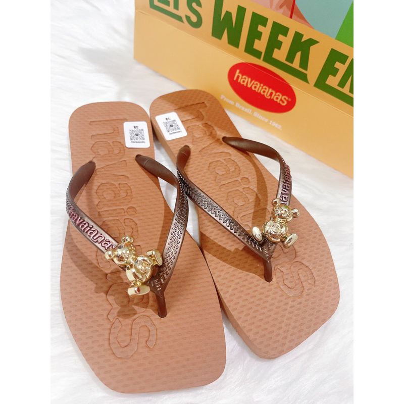 Dép Nữ Havai Cao Su Charm Gấu