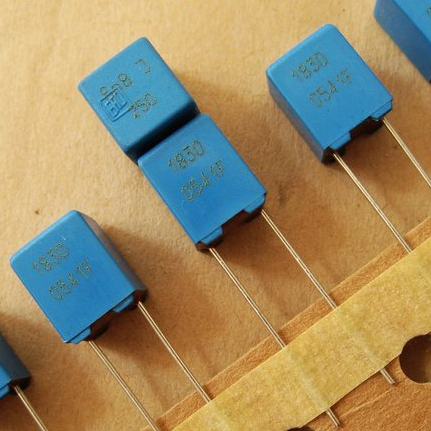 F04 Tụ điện màu xanh ERO KP1830 150pF 100V (01 con)