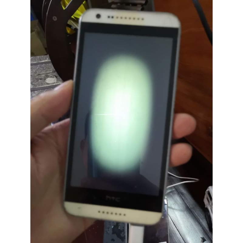 Điện thoại HTC, linh kiện