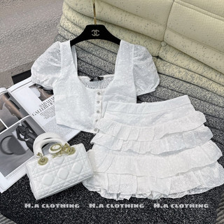 Set ren chân váy tầng Khánh Lê
