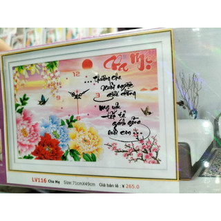 Tranh đính đá đồng hồ cha mẹ đi khắp thế gian Kích thước75x50Cm