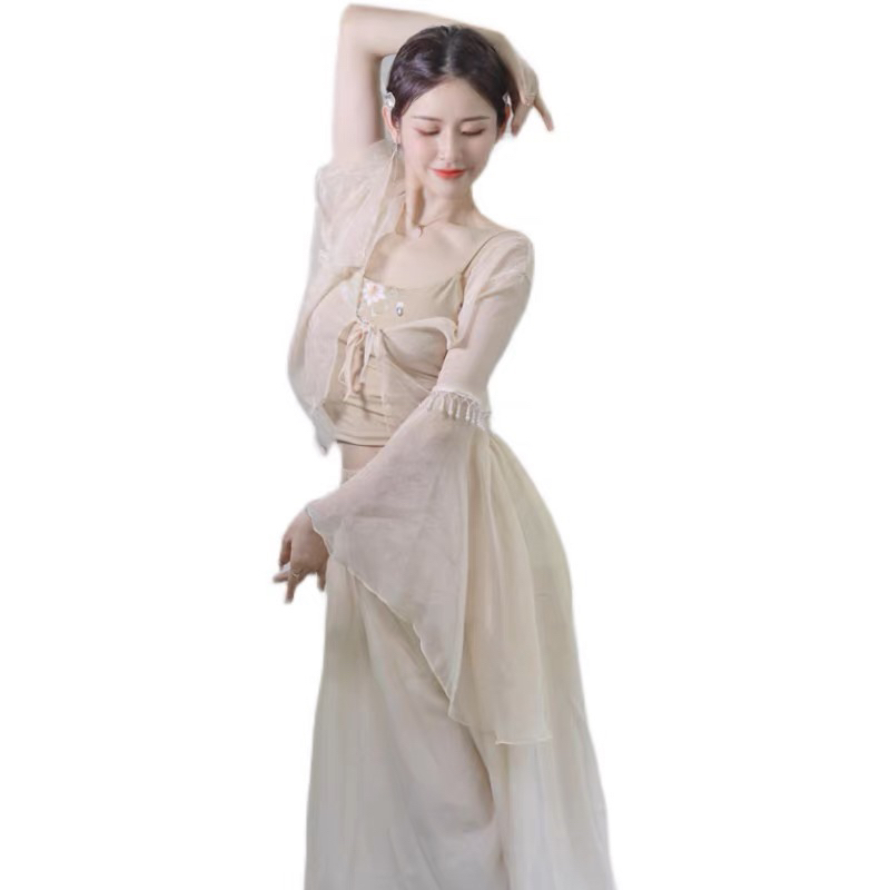Áo múa cổ trang trắng nhẹ bay ống tay loe siêu xinh ca13