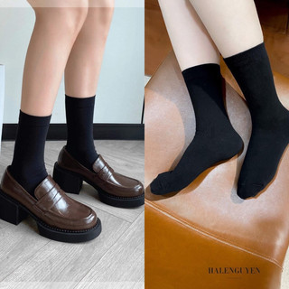 Set 5 đôi tất Hàn cao cổ đen/trắng
