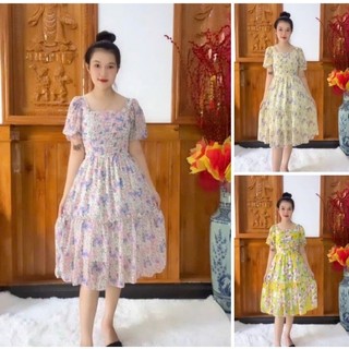 Váy hoa voan cổ vuông tay phồng