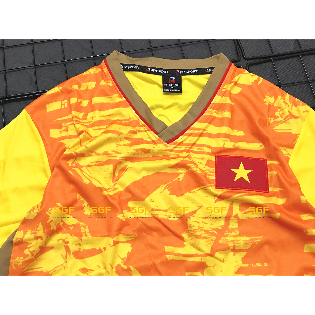 Đồ Bóng Đá TUYỂN VIỆT NAM vàng mẫu tập 2023