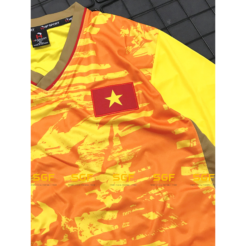 Đồ Bóng Đá TUYỂN VIỆT NAM vàng mẫu tập 2023