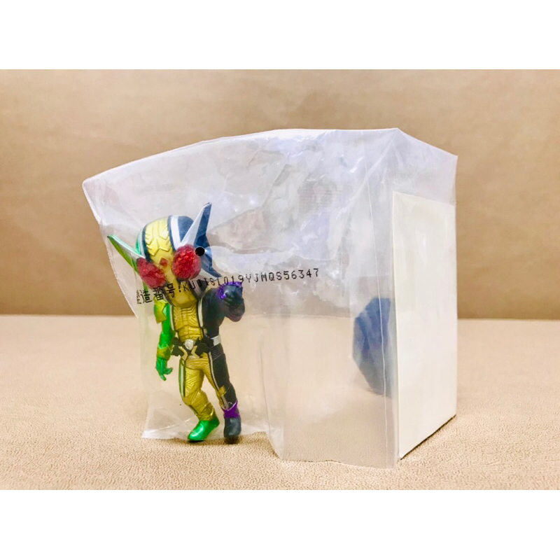 Mô hình Ichiban Kuji Deforme-X Kamen Rider W Gold Extreme