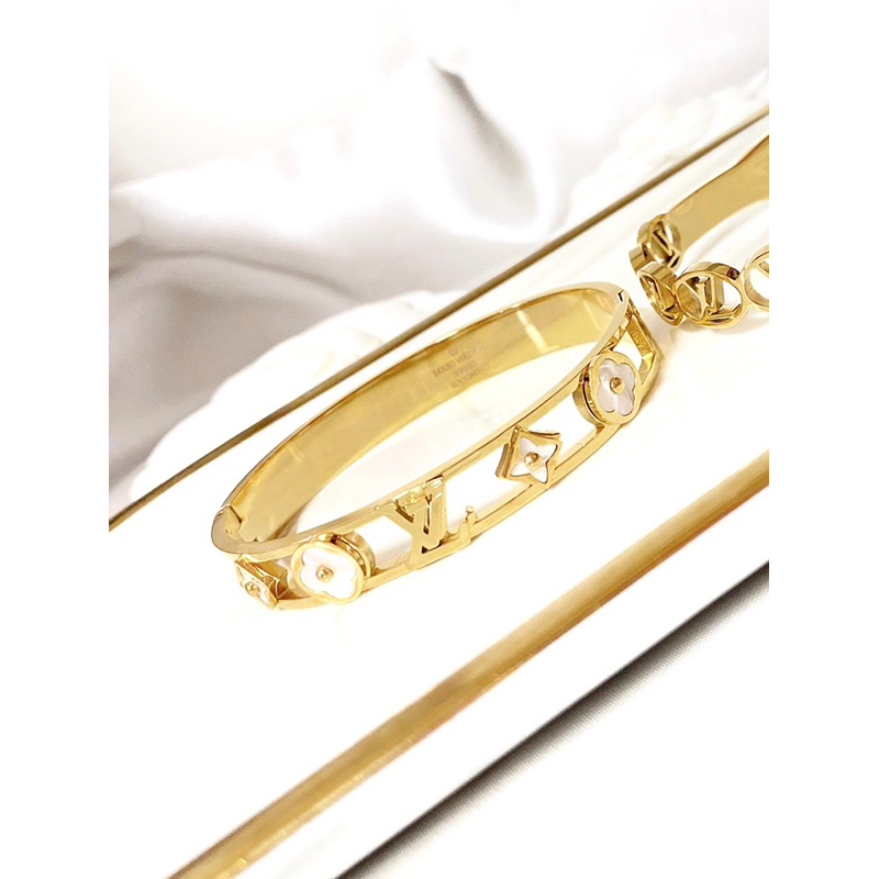 Vòng Tay Titan Hãng Cao Cấp