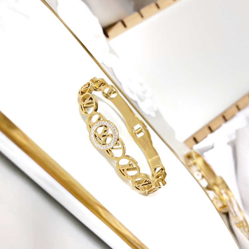 Vòng Tay Titan Hãng Cao Cấp