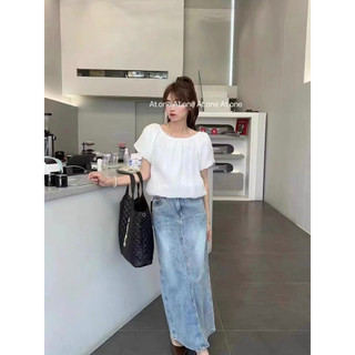 Áo sơ mi nhăn cổ trễ vai tay bồng cộc basic