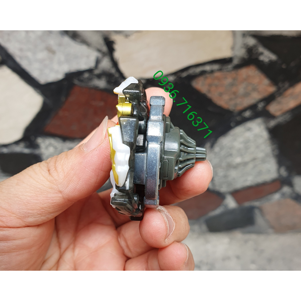 Con quay Hasbro beyblade burst Xcalius X2, HR52