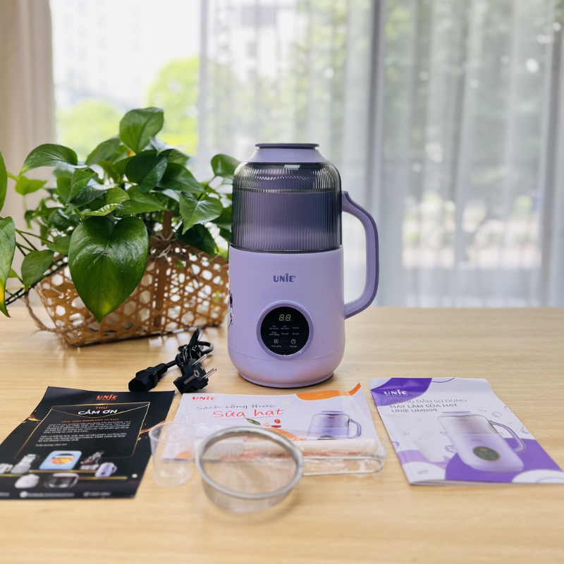 Máy Làm Sữa Hạt Phiên Bản Chống Ồn Unie UMB09- Lưỡi Dao 8 Cánh- Hàng Chính Hãng- BH 1 Năm